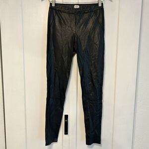 Aritzia Wilfred Women's Size Small Black Faux‎ Leather Legging Pants
